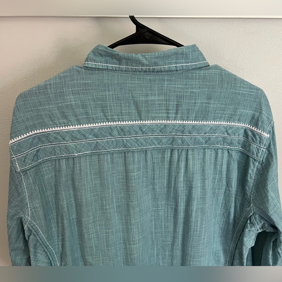 LS button up - Picture 3 of 5